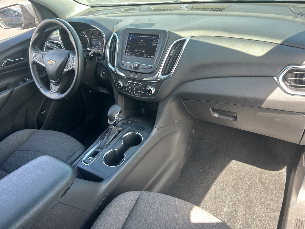Used 2024 Chevrolet Equinox LT AWD/4WD image 32