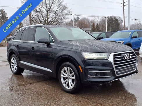 Used 2017 Audi Q7 3.0T Premium Plus image 3