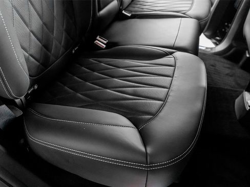 Used 2025 Mercedes-Benz G 63 AMG 4MATIC image 35