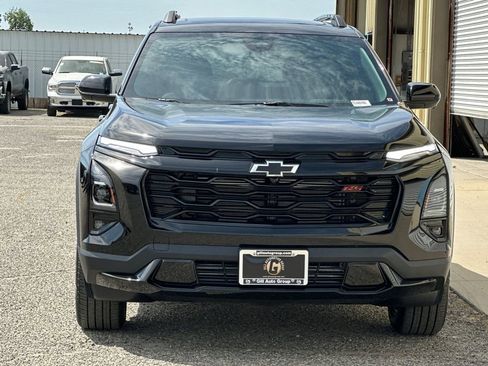 New 2026 Chevrolet Equinox RS w/ Convenience Package III FWD image 10