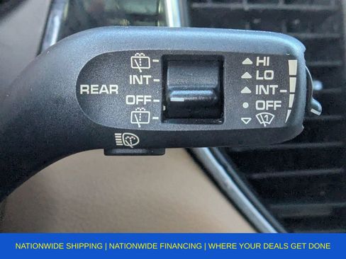 Used 2018 Porsche Macan image 46