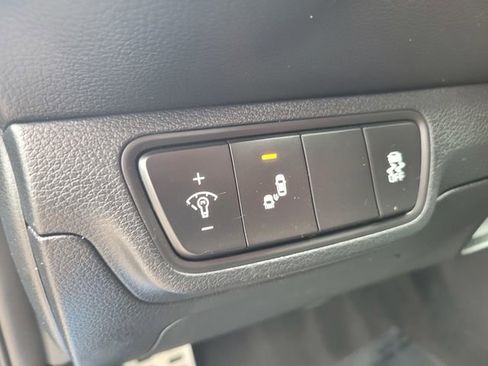 Used 2023 Kia Forte GT-Line w/ GT-Line Premium Package FWD image 17