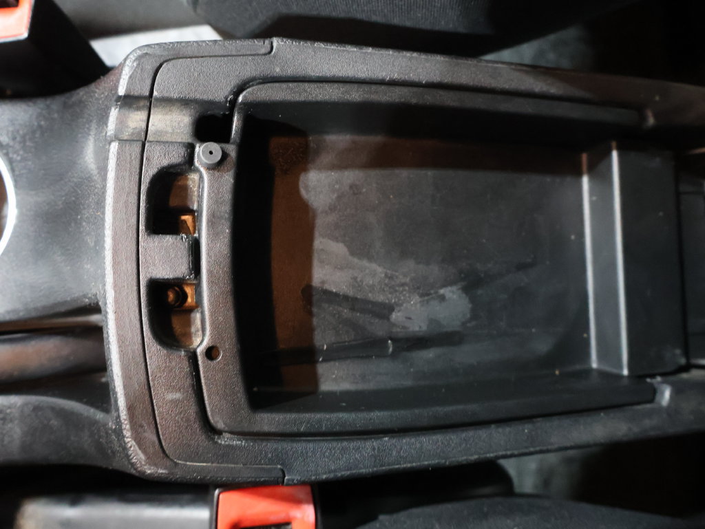 Used 2014 Dodge Avenger SE FWD image 26