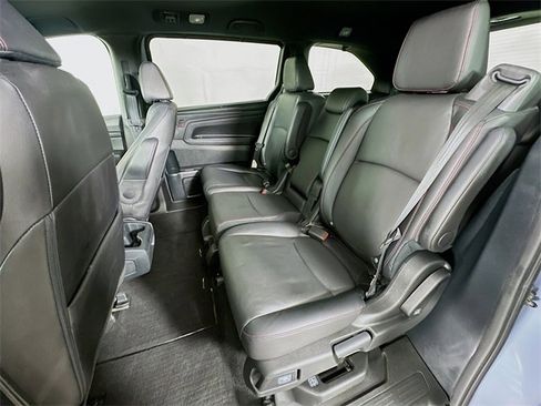 Used 2023 Honda Odyssey Sport image 31