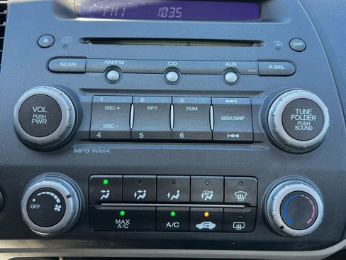 Used 2010 Honda Civic LX image 18