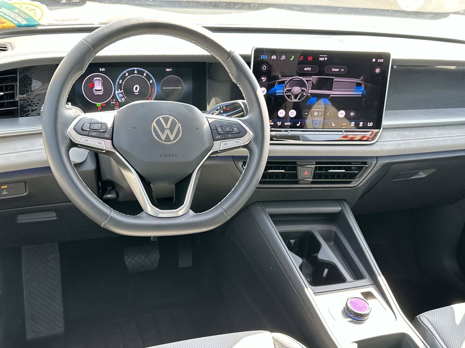 Certified 2026 Volkswagen Tiguan SE FWD image 7