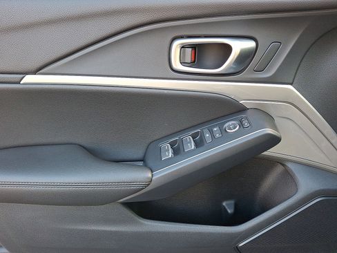 Used 2023 Acura Integra A-Spec image 13