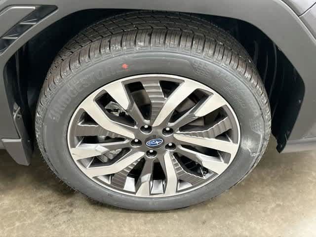 New 2026 Subaru Forester Touring AWD/4WD image 5