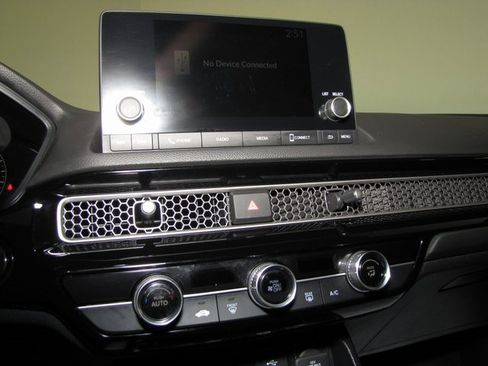 Certified 2023 Honda Civic Sport image 7