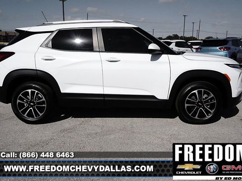 New 2026 Chevrolet TrailBlazer LT w/ Driver Confidence Package image 8