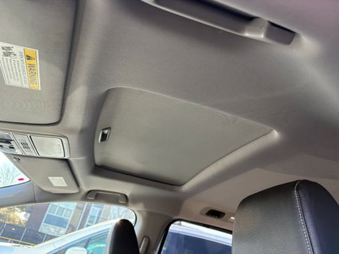 Used 2022 Honda Odyssey EX-L image 31