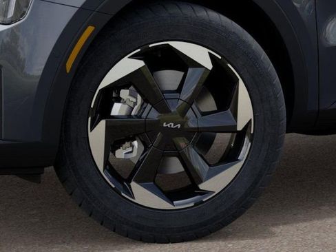 New 2025 Kia Sorento SX Prestige image 9