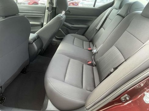 New 2025 Nissan Altima 2.5 SV image 11