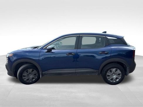 Certified 2025 Nissan Kicks S FWD image 5