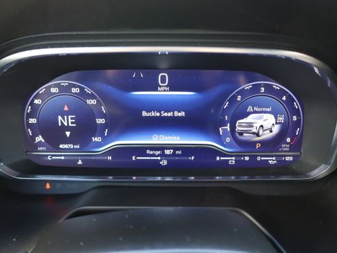 Certified 2024 Chevrolet Suburban LT w/ LT Signature Package image 26