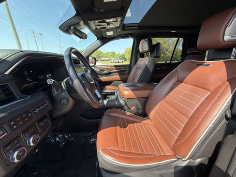 Certified 2023 GMC Yukon Denali Ultimate image 16