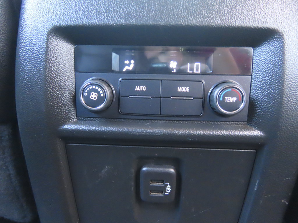 Used 2023 Chevrolet Traverse LT w/ LPO, Floor Liner Package AWD/4WD image 35