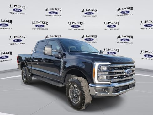 Used 2023 Ford F250 Lariat w/ Lariat Ultimate Package image 8