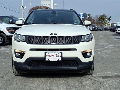 Used 2019 Jeep Compass Altitude image 2