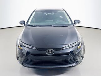 Used 2023 Toyota Corolla LE FWD video 2