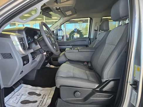 Used 2024 Ford F250 XL w/ STX Appearance Package image 10