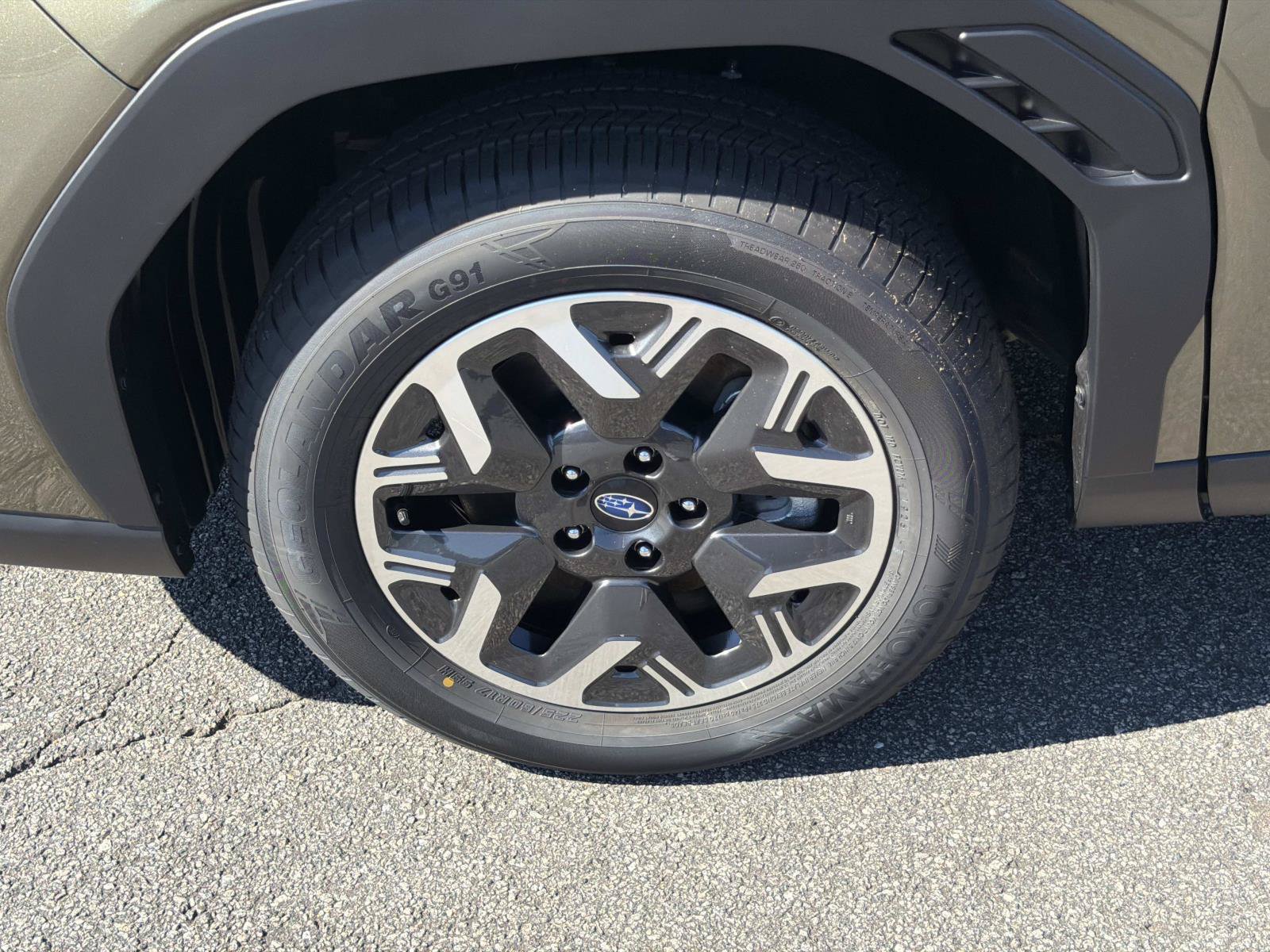 New 2026 Subaru Forester Premium AWD/4WD image 11