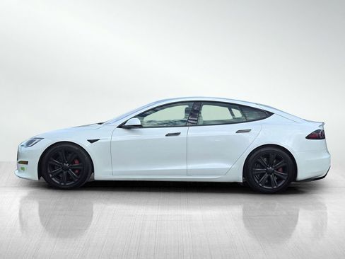 Used 2023 Tesla Model S Standard Range image 7