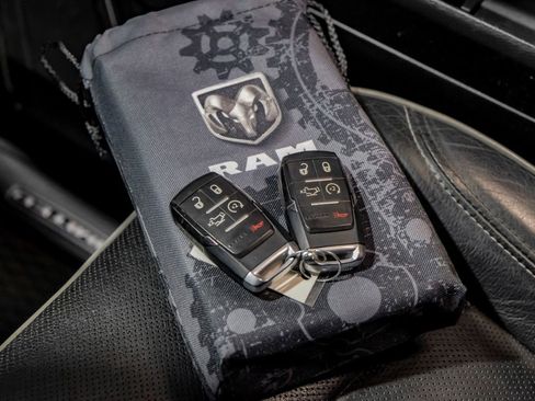 Used 2020 RAM 3500 Limited image 70