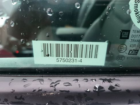 Used 2025 Chevrolet TrailBlazer LT AWD/4WD image 4
