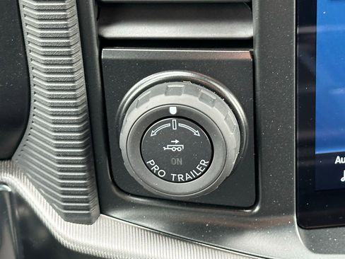 Used 2024 Ford F150 Platinum image 21