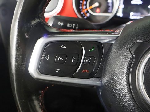 Used 2023 Jeep Wrangler Unlimited Rubicon w/ Dual Top Group AWD/4WD image 32