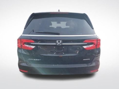 Certified 2024 Honda Odyssey Touring image 4