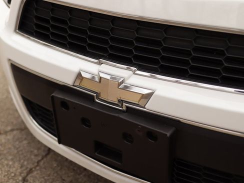 Used 2014 Chevrolet Sonic LTZ image 27