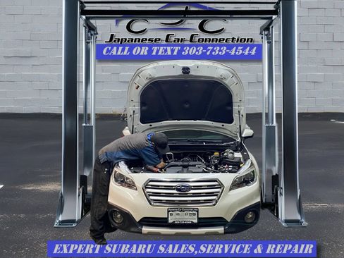 Used 2019 Subaru Outback 3.6R Limited AWD/4WD image 6