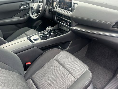 New 2026 Nissan Rogue SV w/ Cold Weather Package image 19