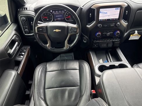 Used 2023 Chevrolet Silverado 2500 High Country w/ Z71 Off-Road Package image 20