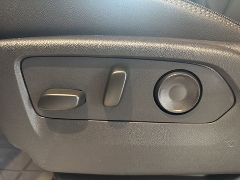 New 2026 Chevrolet Tahoe High Country w/ Sun And Tow Package image 23