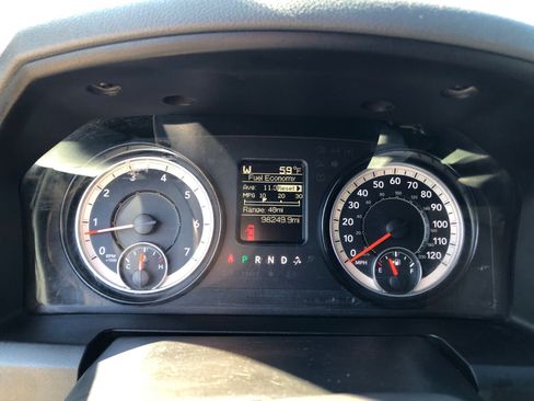 Used 2019 RAM 1500 Tradesman w/ Chrome Plus Package image 28