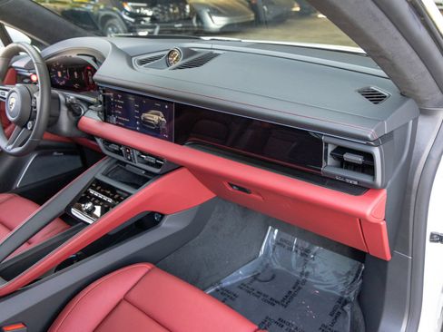 New 2025 Porsche Macan Turbo Electric AWD/4WD image 60