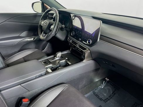 Used 2024 Lexus RX 350 w/ Convenience Package AWD/4WD image 31