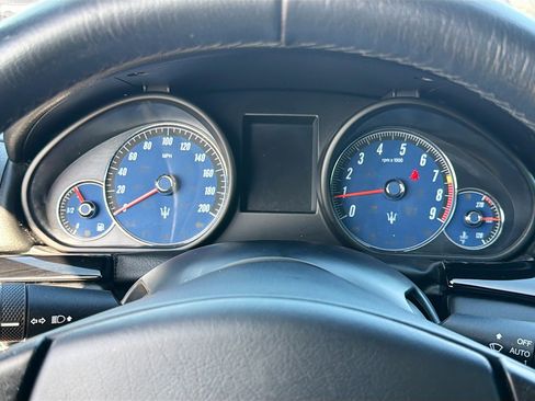 Used 2018 Maserati GranTurismo Sport image 36