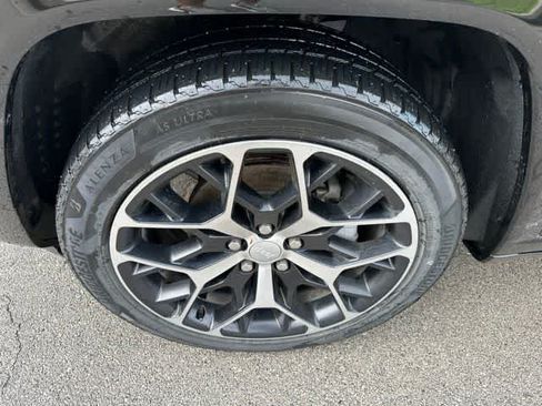 Certified 2022 Jeep Grand Cherokee Summit AWD/4WD image 3