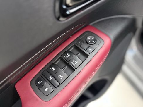 Used 2022 Dodge Durango R/T w/ Tow 'N Go Package AWD/4WD image 26