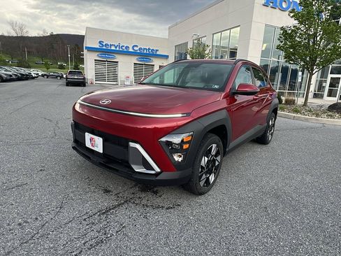 Used 2025 Hyundai Kona SEL AWD/4WD image 8
