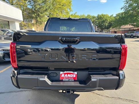 Used 2025 Toyota Tundra Limited AWD/4WD image 11