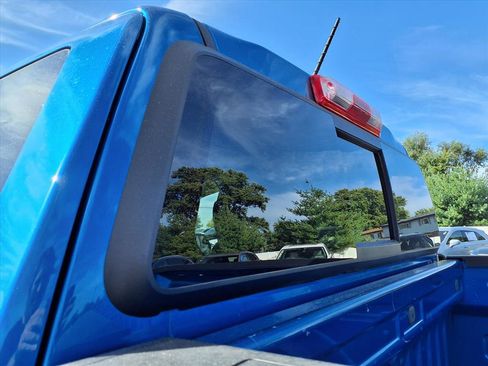 Used 2022 GMC Canyon Elevation image 23