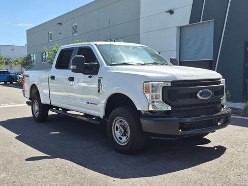 Used 2020 Ford F250 XL w/ Power Equipment Group image 2