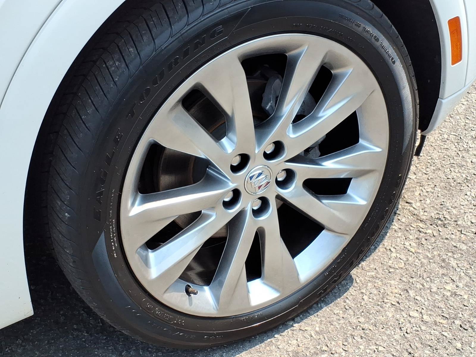 Certified 2023 Buick Envision Avenir AWD/4WD image 7