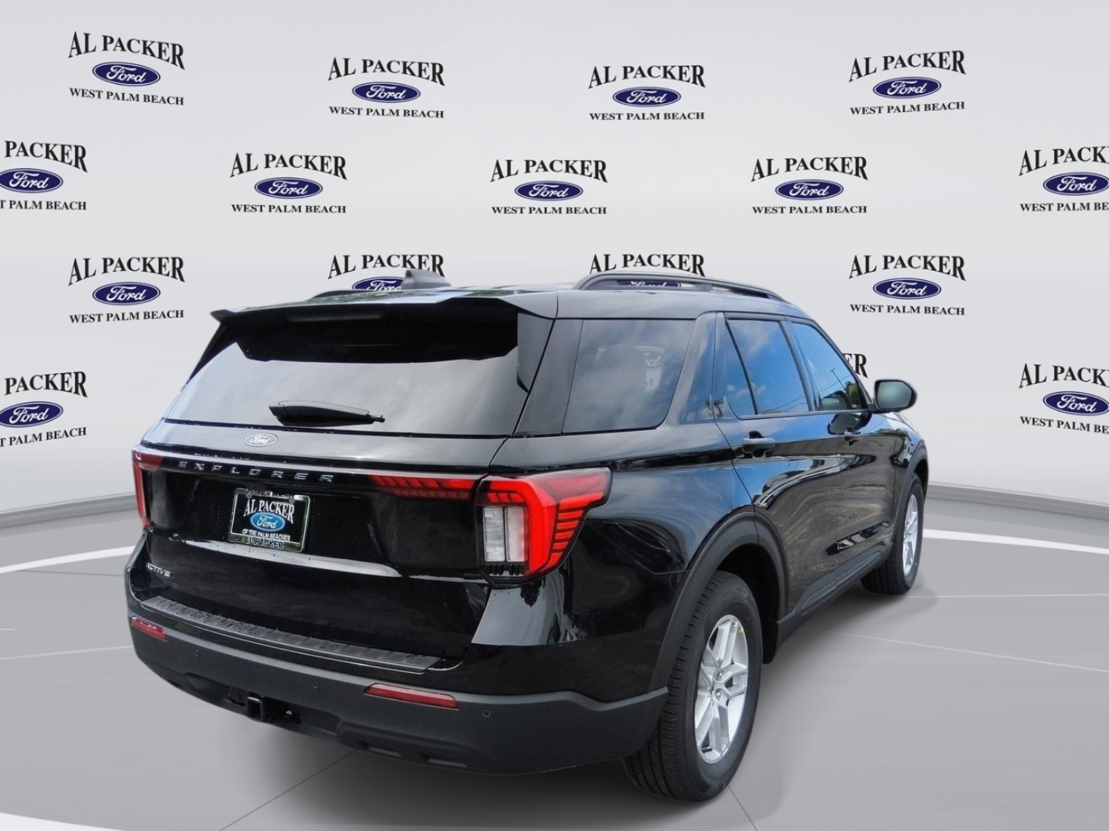 New 2027 Ford Explorer Active RWD image 5
