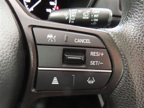Used 2025 Honda CR-V LX image 20